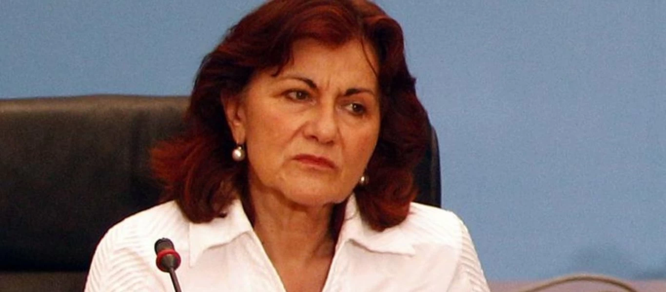 Θεανώ Φωτίου: «Το δημογραφικό δεν λύνεται με εφάπαξ πυροτεχνήματα αλλά με φροντίδα για το παιδί»